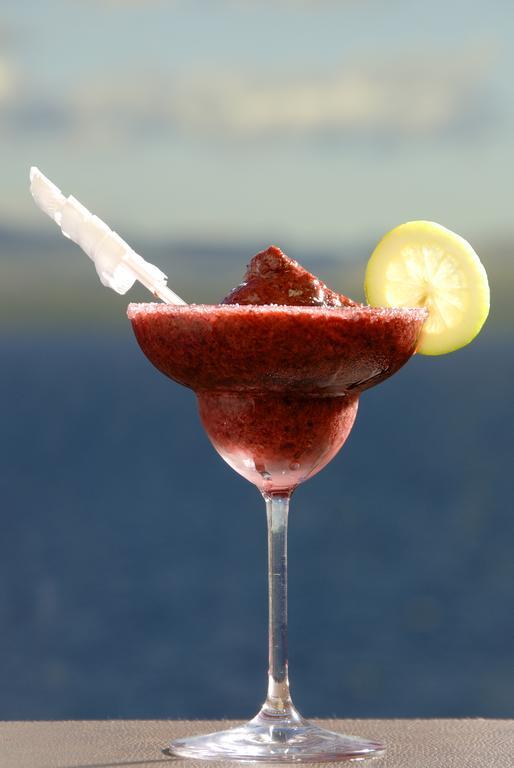 Alma Del Lago Suites & Spa San Carlos de Bariloche Exterior photo A frozen margarita