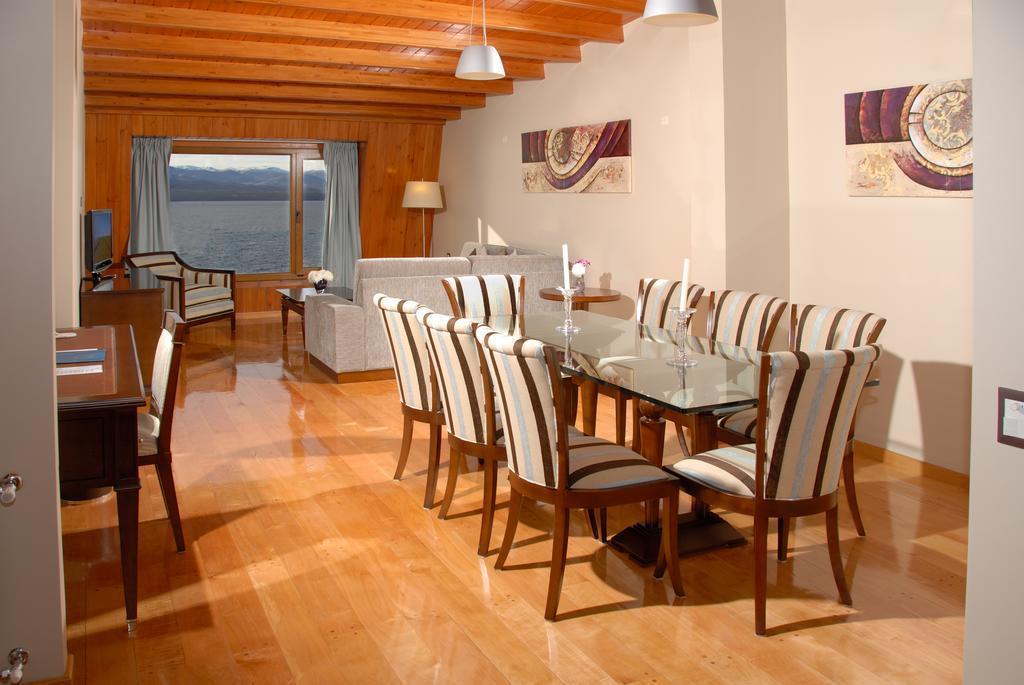 Alma Del Lago Suites & Spa San Carlos de Bariloche Exterior photo A dining room