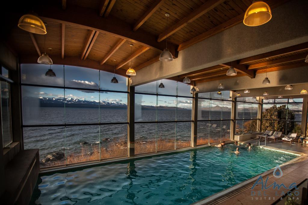 Alma Del Lago Suites & Spa San Carlos de Bariloche Exterior photo The Blue Lagoon