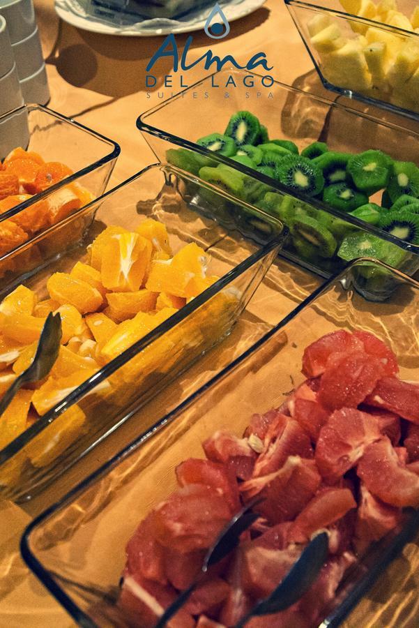 Alma Del Lago Suites & Spa San Carlos de Bariloche Exterior photo Fruit salad